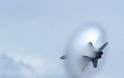Μοναδικές εικόνες από πολεμικά αεροσκάφη τη στιγμή που σπάνε το φράγμα του ήχου... - Φωτογραφία 5