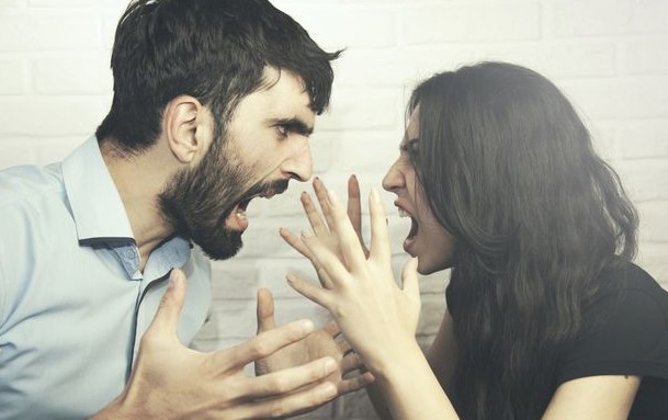 4 κλασσικοί καβγάδες που κάνουν τα ζευγάρια (και πώς να τους αποφύγεις) - Φωτογραφία 1