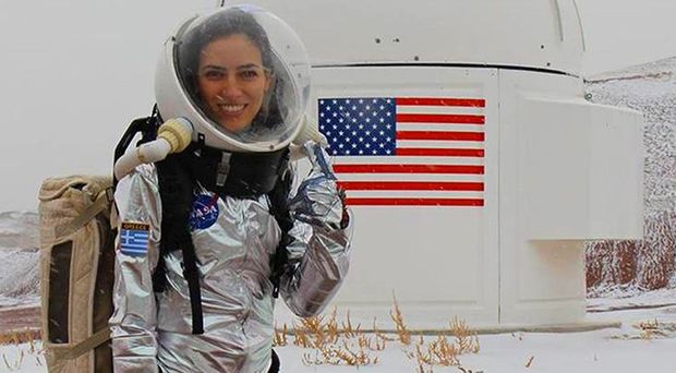 Το «Xρυσό Koρίτσι» της NASA είναι Ελληνίδα και έχει σαρώσει όλα τα βραβεία! - Φωτογραφία 1