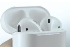 Η Apple ξεκαθάρισε το τοπίο των εγγυήσεων για τα ακουστικά AirPods