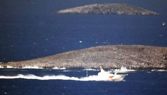 Νέα ένταση στα Ίμια: Οπλισμένα ελληνικά και τουρκικά σκάφη σε απόσταση αναπνοής - Φωτογραφία 1