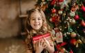 Χριστούγεννα και παιδί: Οδηγίες για να προλάβεις τα απρόοπτα!