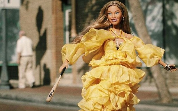 Η Barbie- Beyonce είναι η κούκλα που θέλουμε να μας φέρει ο Άγιος Βασίλης - Φωτογραφία 1