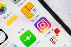 Τώρα το Instagram και με Χριστουγεννιάτικη εμφάνιση