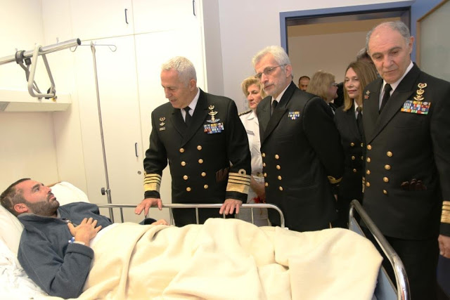 Επίσκεψη Αρχηγού ΓΕΕΘΑ σε Στρατιωτικά Νοσοκομεία - Φωτογραφία 2
