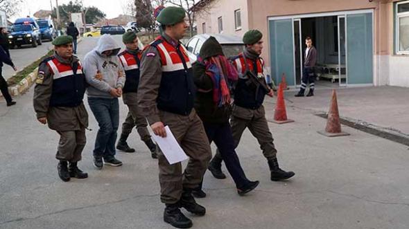 Συνέλαβαν τέσσερις γκιουλενιστές πριν αναχωρήσουν για την Ελλάδα - Φωτογραφία 1