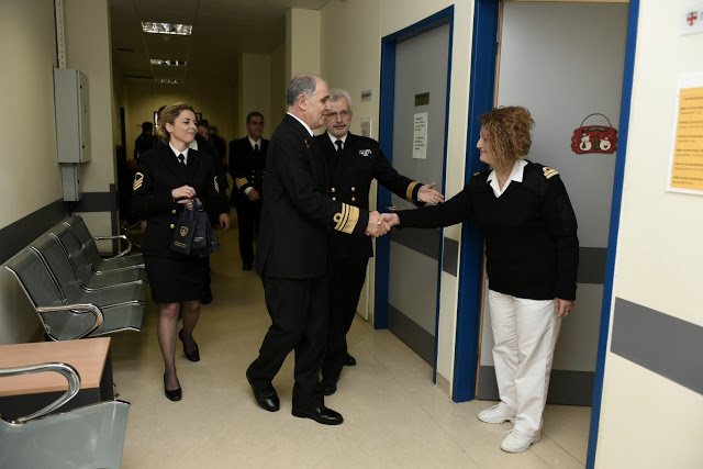 Επίσκεψη Αρχηγού ΓΕΝ στο Ναυτικό Νοσοκομείο Αθηνών - Φωτογραφία 3