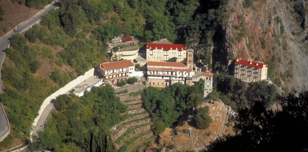 Προυσός Ευρυτανίας: η μονή, η «Μαύρη Σπηλιά» και το προσούτο - Φωτογραφία 1