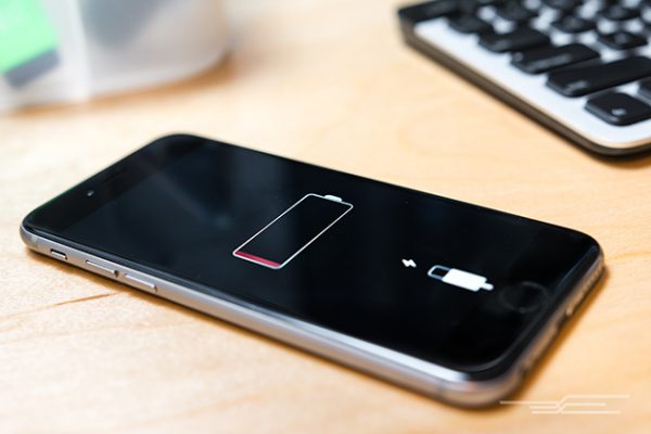 Νέα προβλήματα στην μπαταρία του iphone 6S πονοκεφαλιάζουν την Apple - Φωτογραφία 1