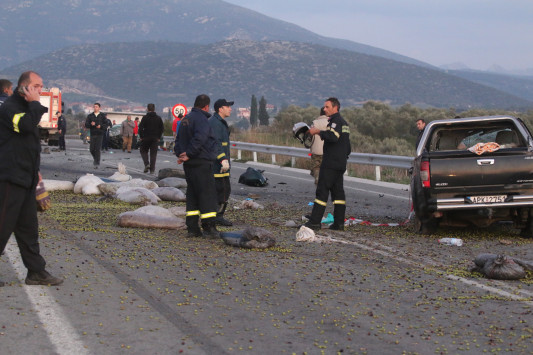 Κρήτη: Έπεσε νεκρός και τον πατούσαν αυτοκίνητα - Φρικτό δυστύχημα στην εθνική οδό! - Φωτογραφία 1