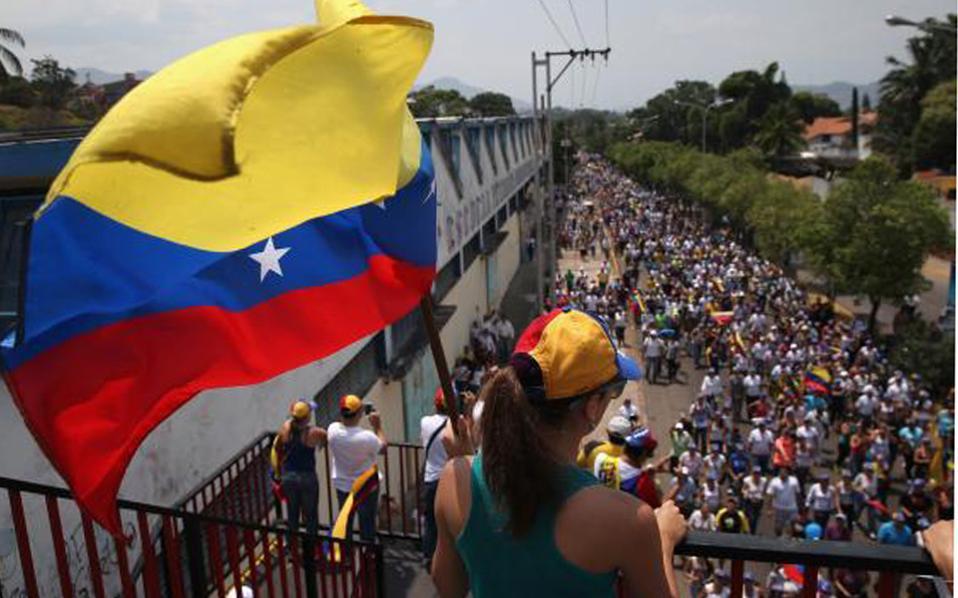 Γιατί πρέπει να πτωχεύσει η Βενεζουέλα - Φωτογραφία 1