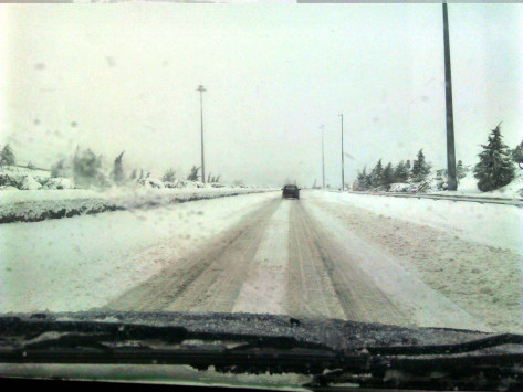 Τα προβλήματα του χιονιά στην Πελοπόννησο - Δρόμοι παγίδες! - Φωτογραφία 1