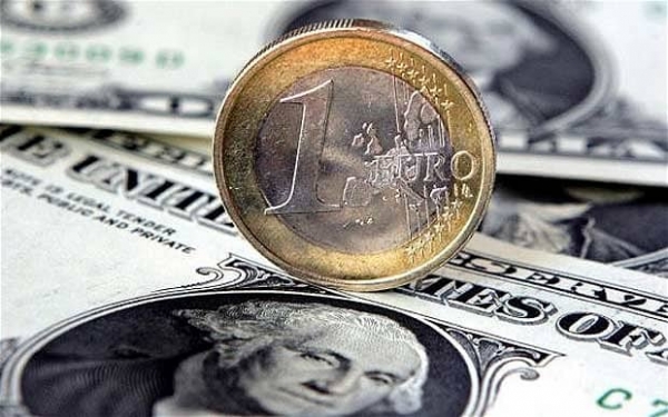 Συγκρίνοντας FED - EKT: Βίοι αποκλίνοντες και το 2017 - Προς απόλυτη ισοτιμία δολάριο - ευρώ - Φωτογραφία 1