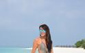 Η 46χρονη παρουσιάστρια πήγε στις Μαλδίβες και… κόβει την ανάσα στη λευκή αμμουδιά! - Φωτογραφία 2