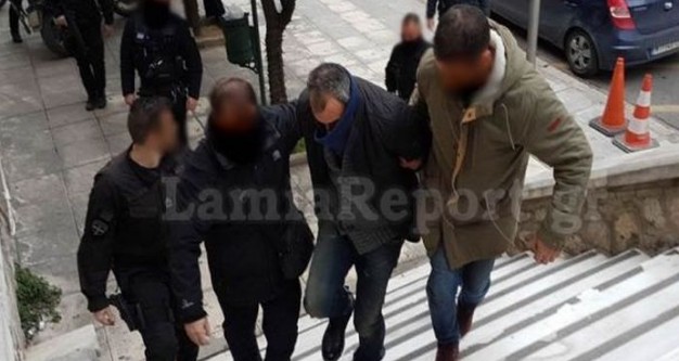 Δικηγόρος του δολοφόνου στη Λαμία: Ο πελάτης μου είναι σε σύγχυση - Φωτογραφία 1