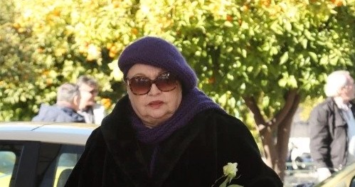 ΘΡΗΝΟΣ στην κηδεία του Γιώργου Ασημακόπουλου... [photos] - Φωτογραφία 5