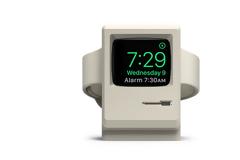 Ένα όμορφο stand για το Apple watch στο κομοδίνο σας