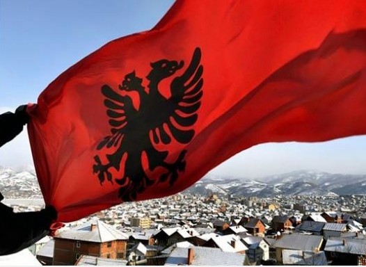 Απίστευτη πρόκληση: Αλβανοί διεκδικούν περιουσίες Ελλήνων με φιρμάνια – «μαϊμού» - Φωτογραφία 1