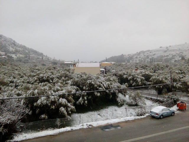 Αντιμέτωπη με το δεύτερο κύμα χιονιά η Χίος [video] - Φωτογραφία 2