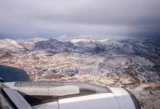 Δείτε μαγευτικές εικόνες: Η Λήμνος χιονισμένη από ύψος 4.000 ποδιών... - Φωτογραφία 1