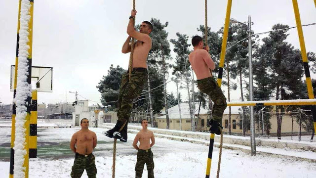 Φωτό - Έλληνες κομάντο εκπαιδεύονται στο χιόνι! - Φωτογραφία 1