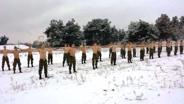 Φωτό - Έλληνες κομάντο εκπαιδεύονται στο χιόνι! - Φωτογραφία 4
