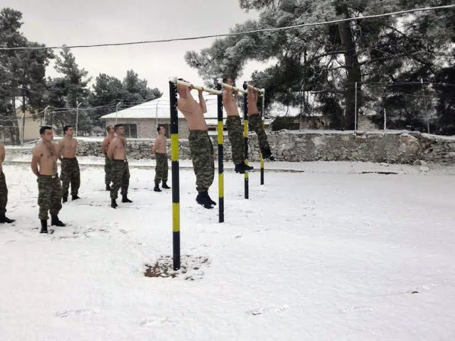 Φωτό - Έλληνες κομάντο εκπαιδεύονται στο χιόνι! - Φωτογραφία 7