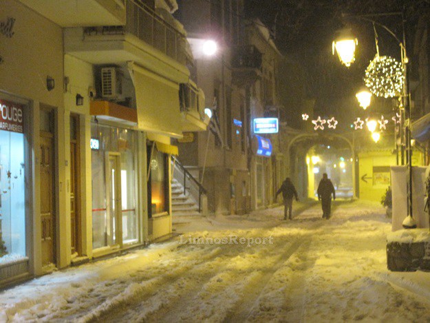 Η χιονισμένη Μύρινα της Λέσβου σε ένα μοναδικό φωτορεπορτάζ - Φωτογραφία 14