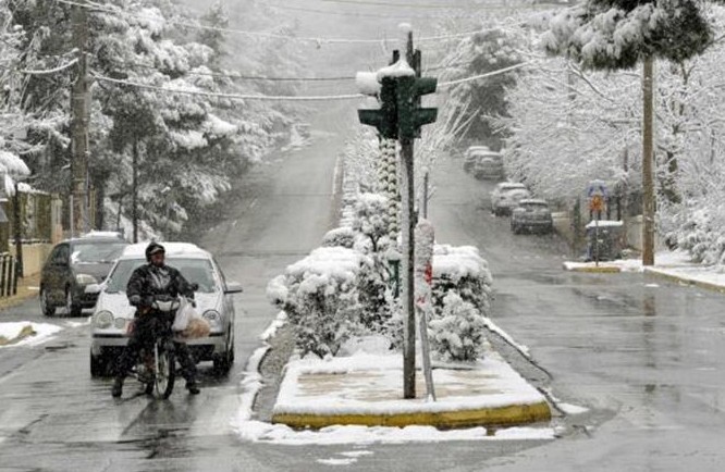 Δυτική Ελλάδα: Νέος Χιονιάς από σήμερα – Χιόνισε το πρωί στην Πάτρα - Φωτογραφία 1