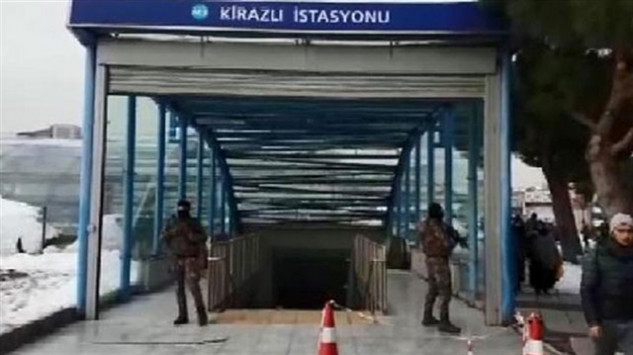 Εκκενώθηκε σταθμός του μετρό στην Κωνσταντινούπολη - Έρευνες για τον μακελάρη του Reina - Φωτογραφία 1