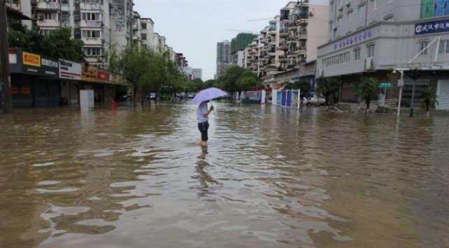 Οι φυσικές καταστροφές σκότωσαν 1.432 άτομα στην Κίνα - Φωτογραφία 1