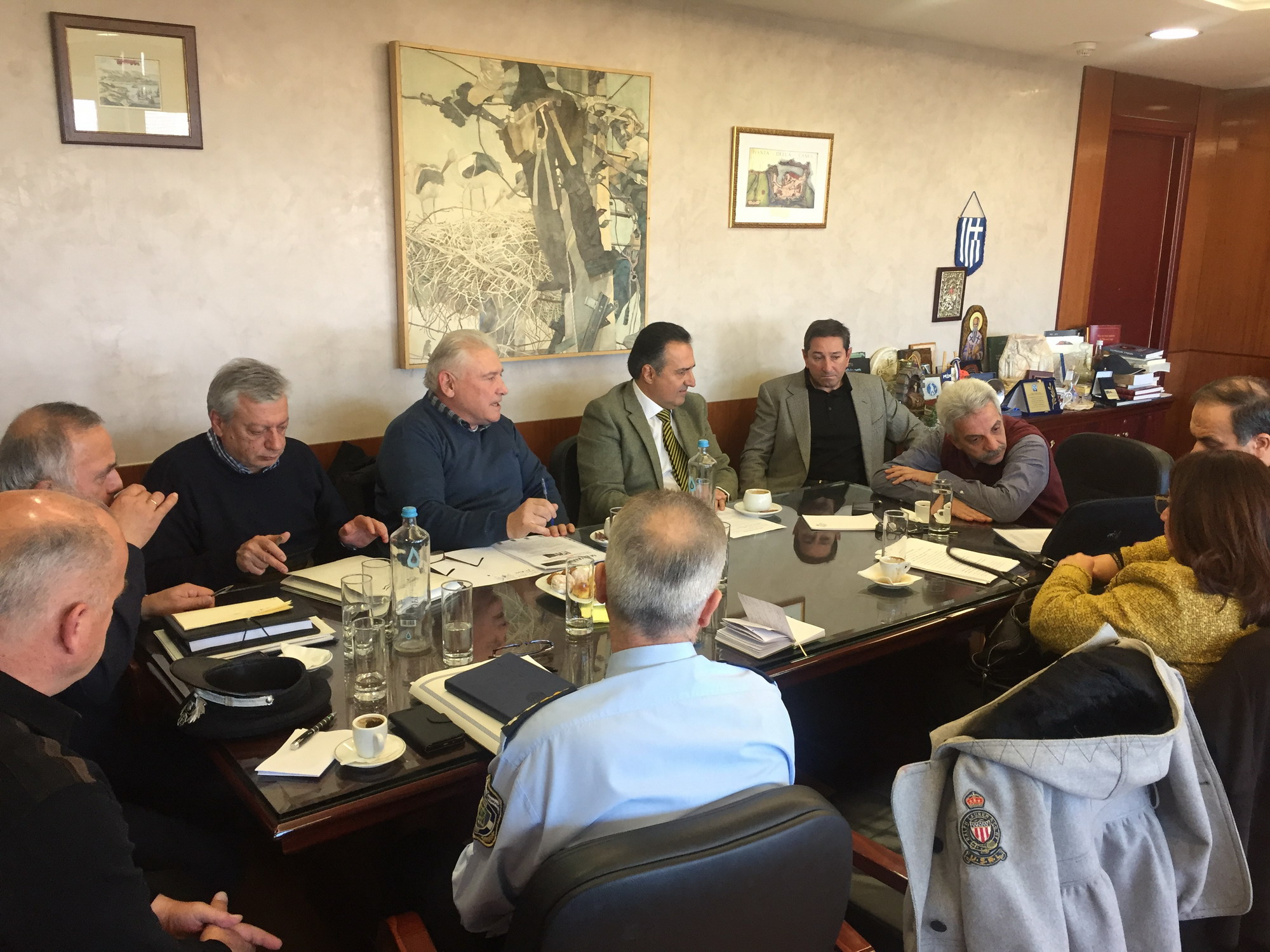Σύσκεψη του Δημάρχου Αχαρνών και του Γενικού Γραμματέα Δημόσιας Τάξης για την παραβατικότητα στον Δήμο Αχαρνών - Φωτογραφία 2