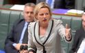 Παραιτήθηκε η υπουργός Υγείας της Αυστραλίας: Αγόρασε σπίτι με τα λεφτά των φορολογουμένων