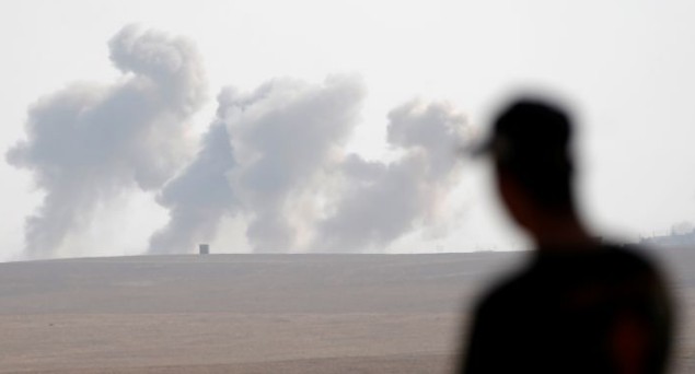 Δεκάδες άμαχοι νεκροί στη Μοσούλη από πυραύλους κατά του ISIS - Φωτογραφία 1