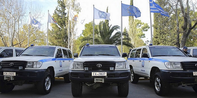 «Νέα» 20ετιάς Land Cruiser από το Κόσοβο στην ΕΛ.ΑΣ. - Φωτογραφία 1