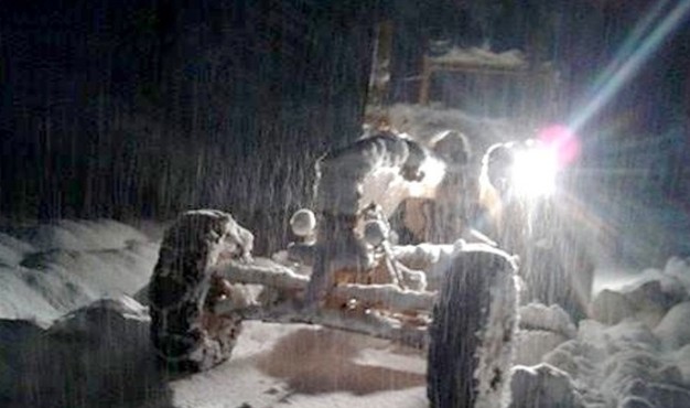 Έφτασε τα δύο μέτρα το χιόνι στα ορεινά των Τρικάλων - Φωτογραφία 1