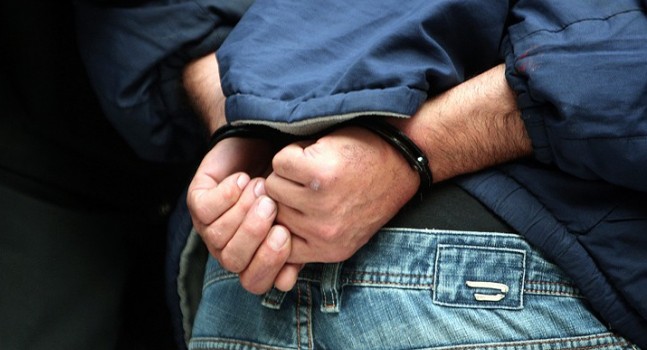 Συλλήψεις για ναρκωτικά και όπλα στο Ρέθυμνο - Φωτογραφία 1