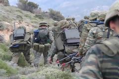 ΕΠΙΔΟΜΑ ΠΑΡΑΜΕΘΟΡΙΟΥ: Πότε έρχεται νόμος για τους στρατιωτικούς; (ΕΓΓΡΑΦΑ)