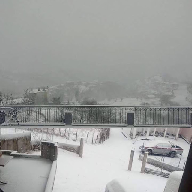 «Χτύπησε» και στην Ξάνθη ο ΒΙΚΤΩΡ - Χιόνια σε βουνό και θάλασσα και κλειστά σχολεία - Φωτογραφία 4