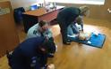 Μαθήματα ζωής από προσωπικό του 404 ΓΣΝ σε αστυνομικούς της Λάρισας - Φωτογραφία 9