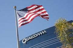 Η Apple στέλνει στο δικαστήριο την Qualcomm ζητώντας 1 δισ. δολάρια
