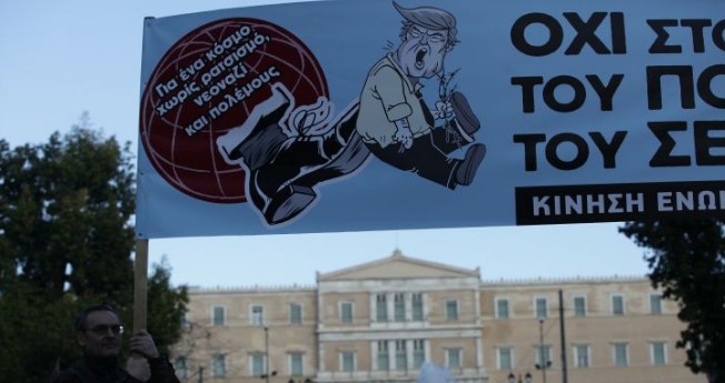 Κινητοποιήσεις στην Αθήνα κατά του Τραμπ - Φωτογραφία 1