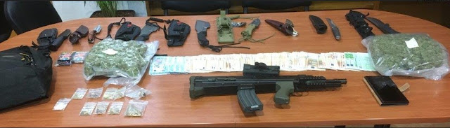 Συνελήφθη 42χρονος για παράβαση των νόμων περί ναρκωτικών και περί όπλων [photo] - Φωτογραφία 2