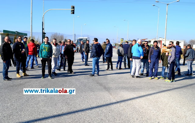 Τρίκαλα: Τα τρακτέρ βγαίνουν ξανά στους δρόμους - Φωτογραφία 2