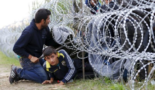 Οι χώρες που ύψωσαν τείχη και συρματοπλέγματα κατά των μεταναστών - Φωτογραφία 1