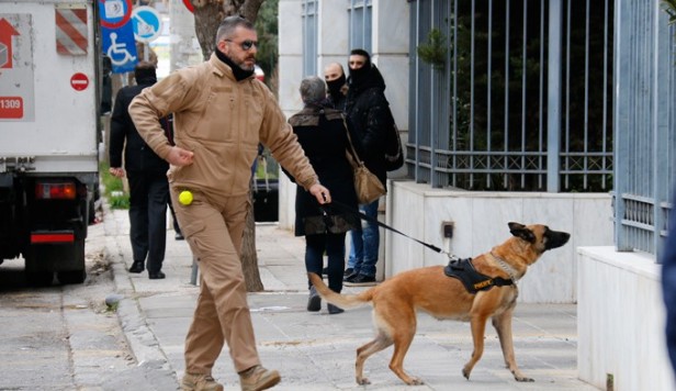 Τούρκοι αξιωματικοί: Ένας αθώος δεν μπορεί να παραμένει κρατούμενος - Φωτογραφία 1