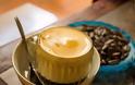 Εgg coffee: Ο καφές με αυγό και τυρί που έχει ξετρελάνει όλο τον κόσμο