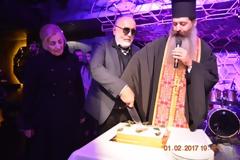 Πάνω από 1.000 άνθρωποι πήγαν στην κοπή της πίτας του Υπουργού Ναυτιλίας Π. Κουρουμπλή - Ποιοι διάσημοι έδωσαν το παρόν [photos]