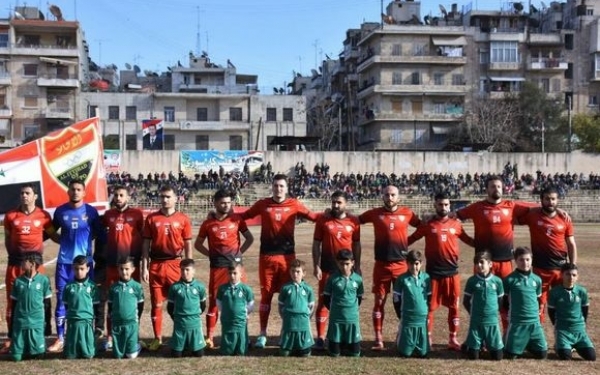 Έπαιξαν ποδόσφαιρο στο Χαλέπι μετά από 5 χρόνια - Φωτογραφία 1