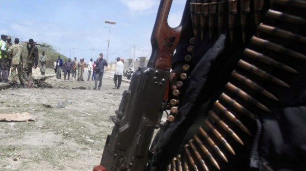 Αιματηρή εισβολή μαχητών της Αλ Σεμπάμπ σε ξενοδοχείο στη Σομαλία - Φωτογραφία 1